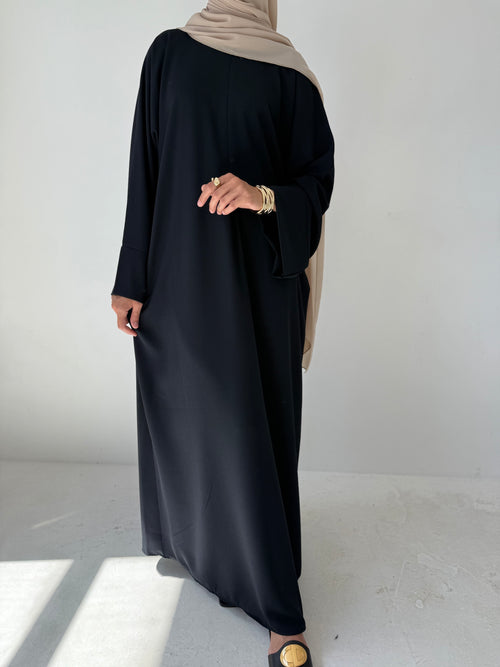Spring basics: Midnight Abayah ZIP
