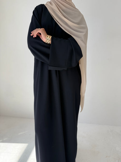 Spring basics: Midnight Abayah ZIP