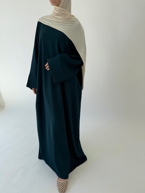Spring basics: Emerald Abayah