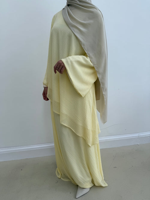Asymmetrical skirt set: Butter yellow