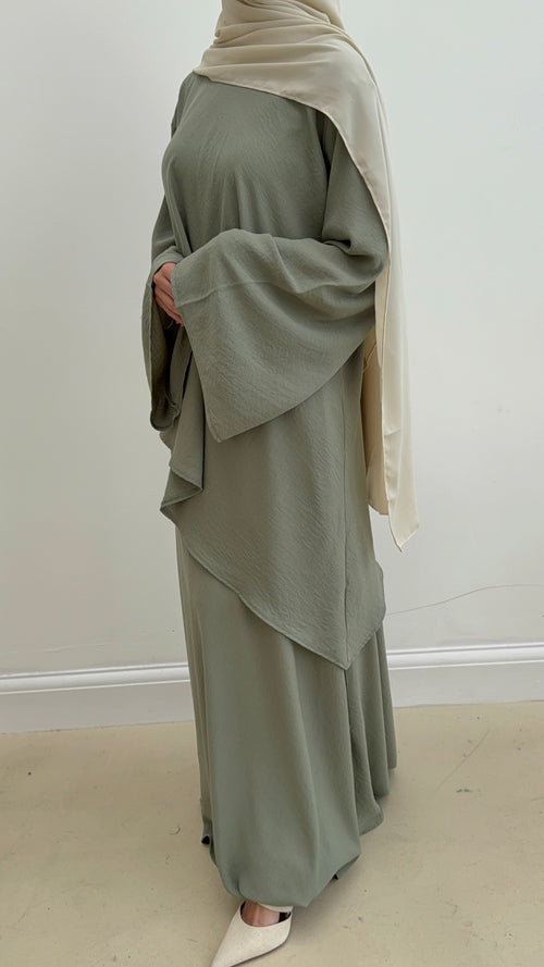 Asymmetrical linen-look skirt set: Pistachio