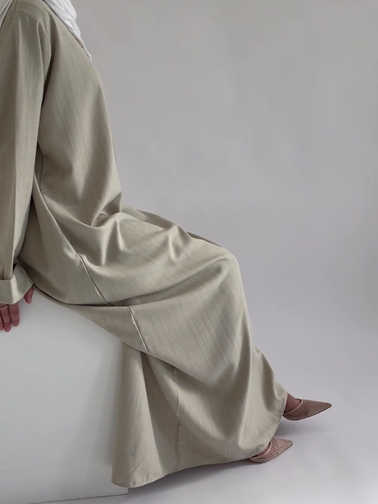 Cream pinstriped abayah