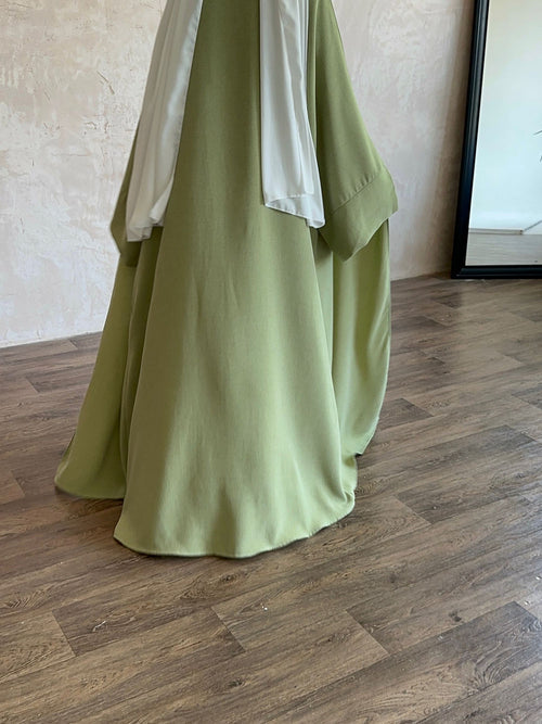 Pistachio slit sleeve abayah
