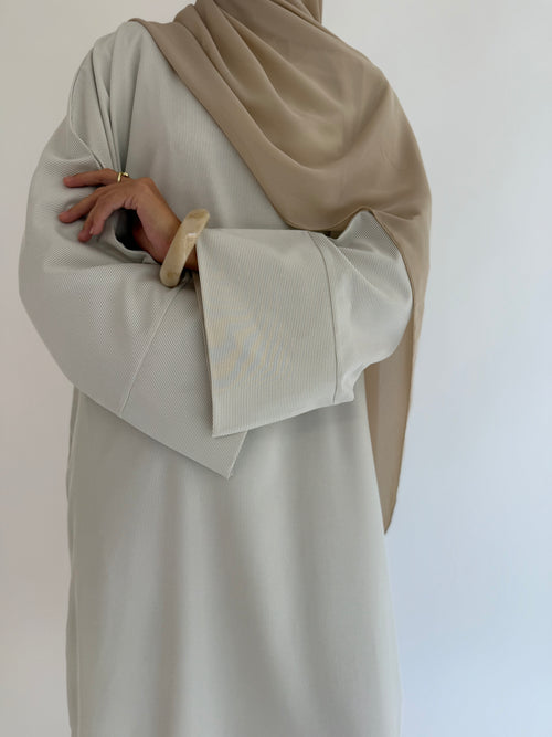 Beige stripes abayah