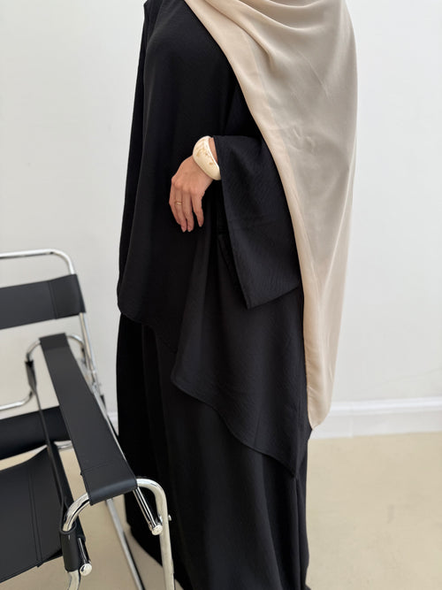 Asymmetrical linen-look skirt set: Black
