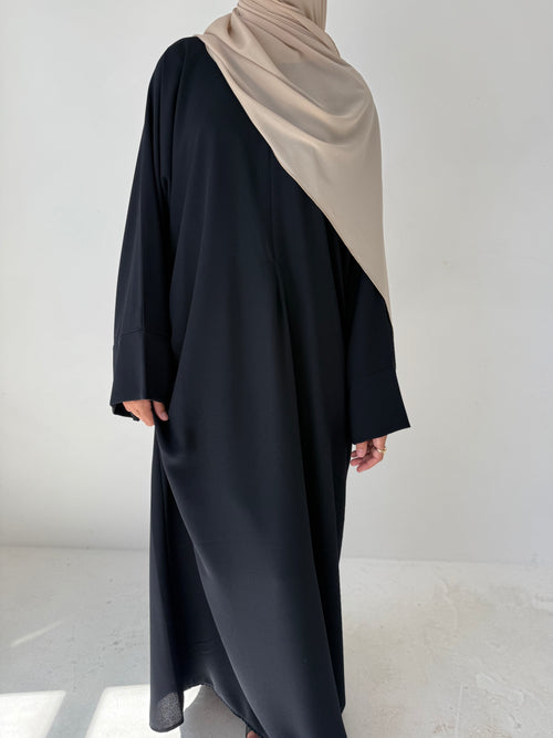 Spring basics: Midnight Abayah ZIP
