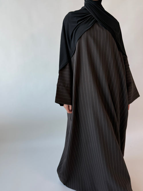 Oak Brown Stripe abayah