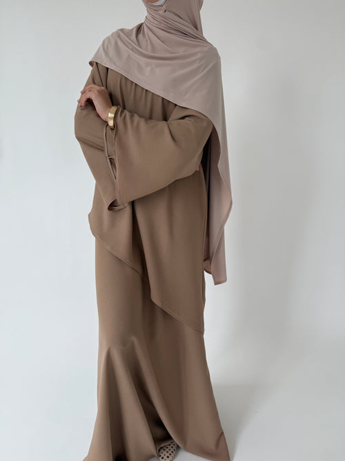 Asymmetrical skirt set: Sand