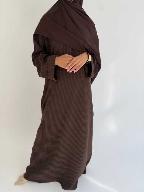 Brown striped narrow sleeve abayah