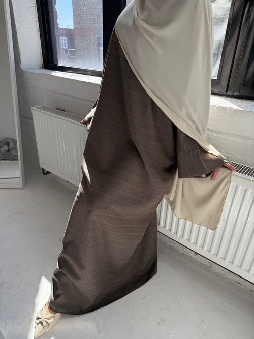 Oak Herringbone abayah