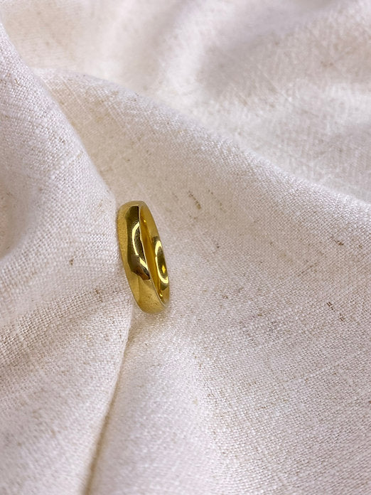6MM Minimalist Gold Band Ring