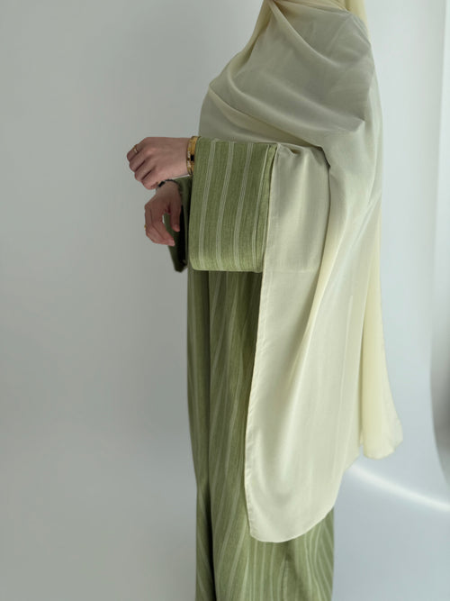 Large Chiffon hijaab: Butter yellow