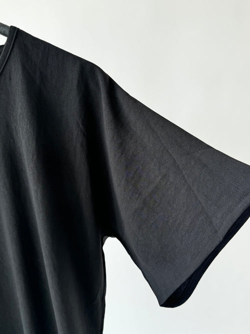 T-shirt slip: Black