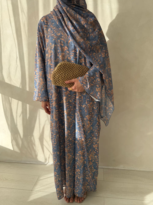 Antique Blue Blossom Set