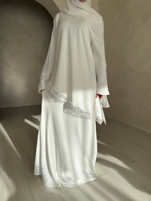 White-swan Lace Asymmetrical set