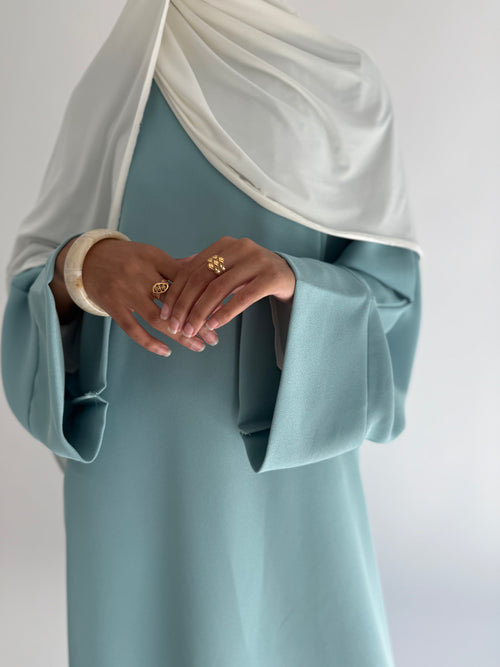 Spring basics: Turquoise