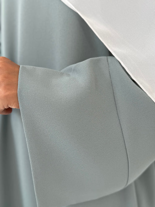 Spring basics: Marine blue Abayah