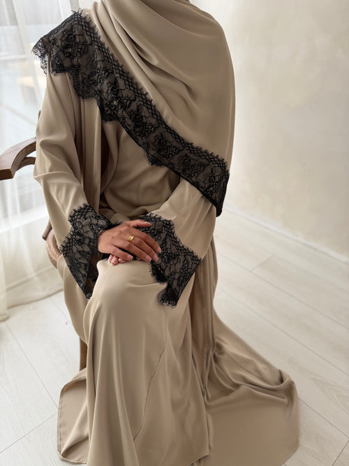 Rayaan Lace Abayah Set (3-piece Set)