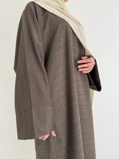 Oak Herringbone abayah