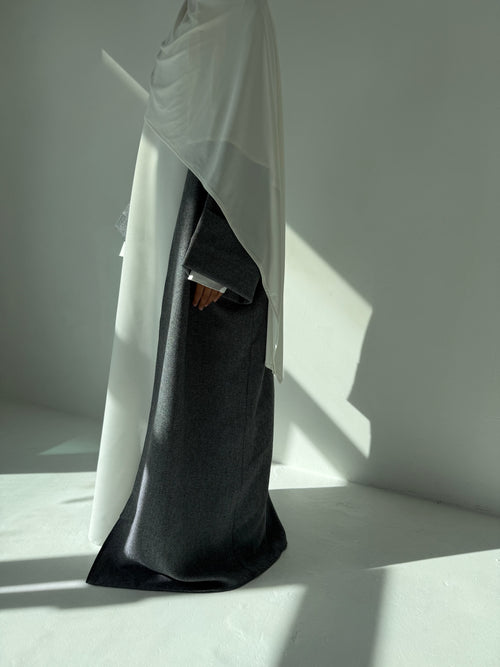 Charcoal textured open Abayah