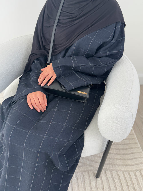 Navy Grid Abayah