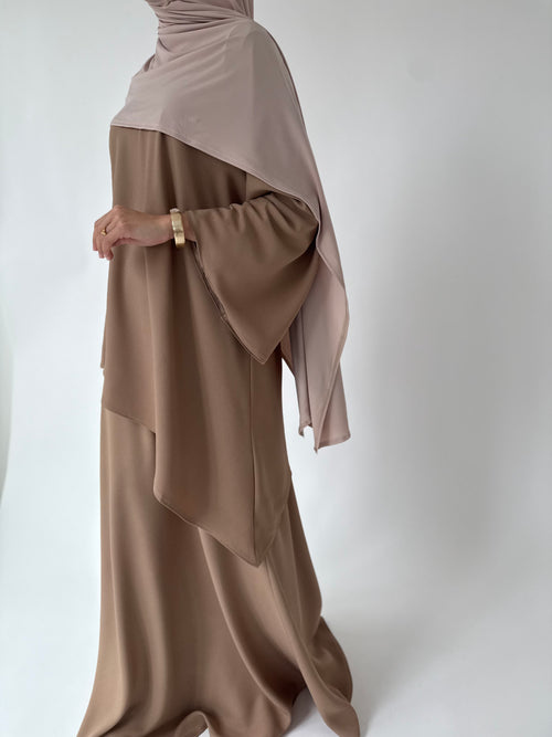 Asymmetrical skirt set: Sand