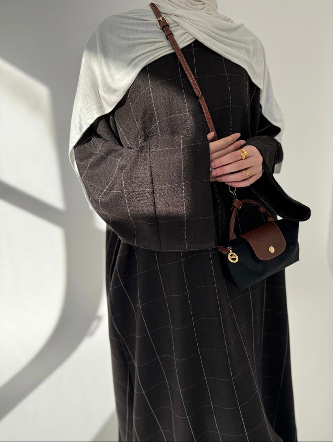 Brown Grid Abayah