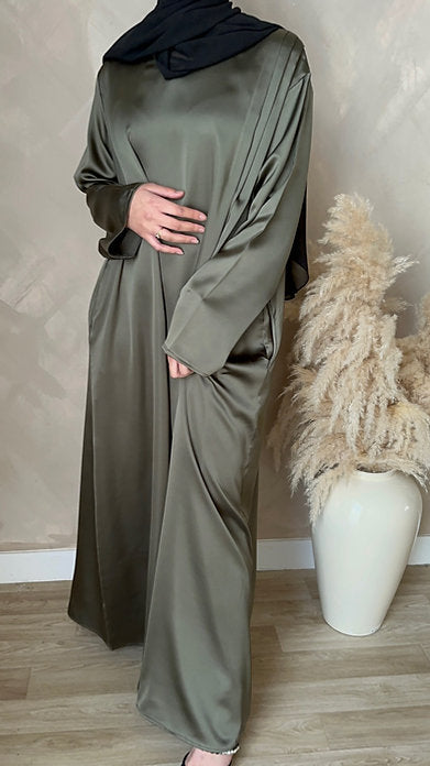 Dounia pleated dress: Deep khaki