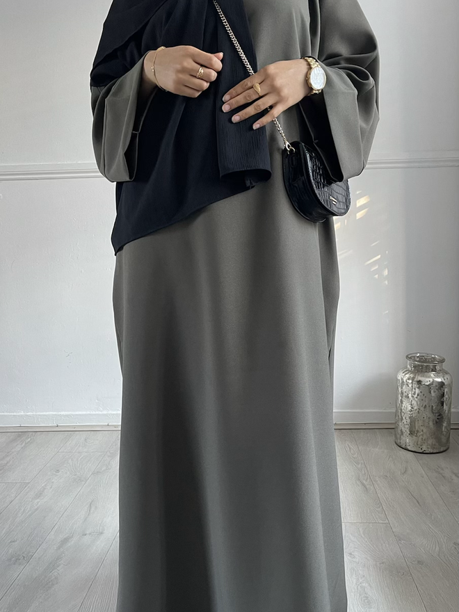 Khaki basics abayah