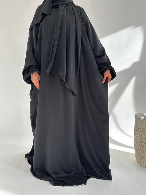 Luxury black prayer garment
