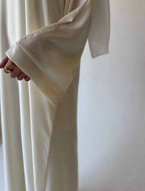 Ivory ripple abayah
