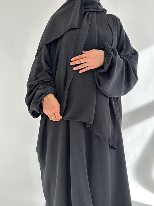 Luxury black prayer garment