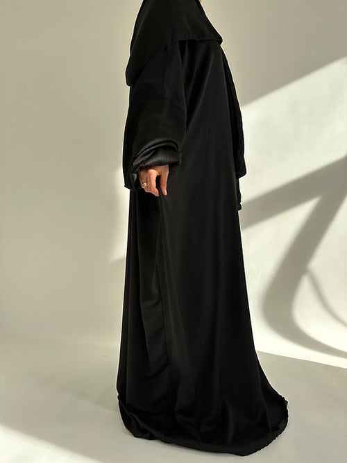 Luxury black prayer garment