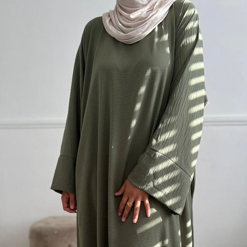 Khaki closed ZIP abayah