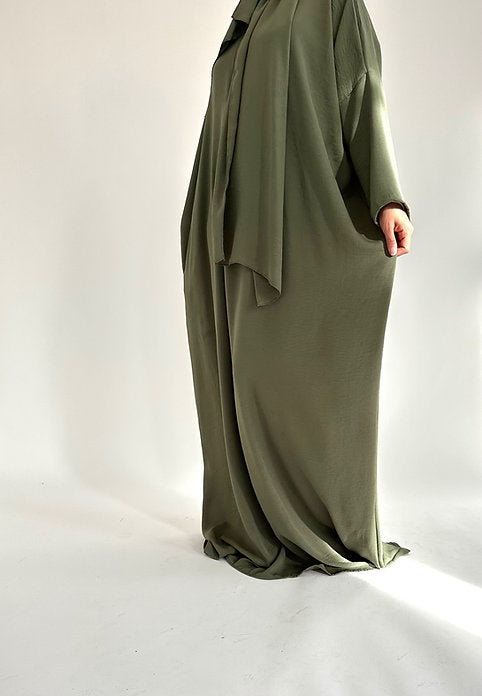 Khaki green prayer garment