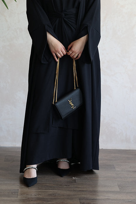 ZAHRA open abayah: black