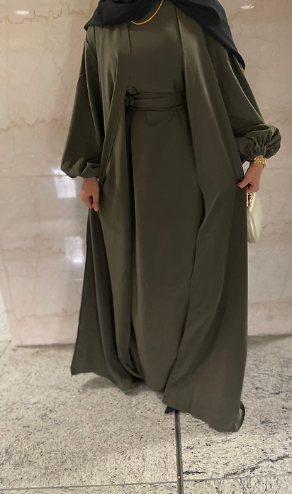Khaki blossom open abayah
