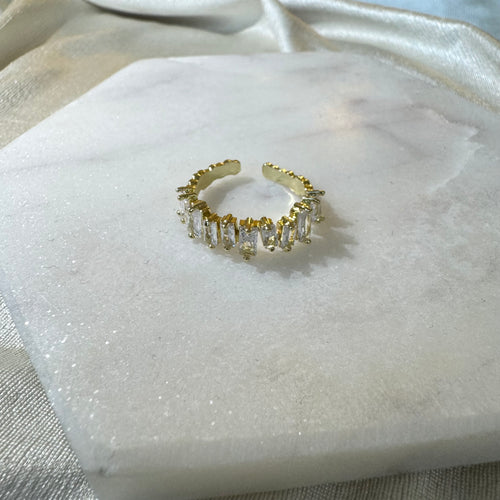 Rocky gold dimond Ring