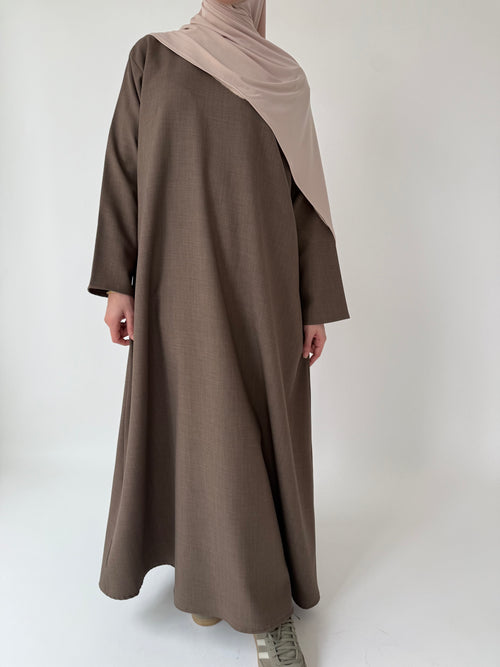 Almond narrow sleeve abayah