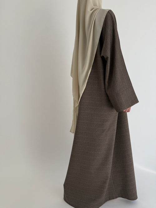 Oak Herringbone abayah