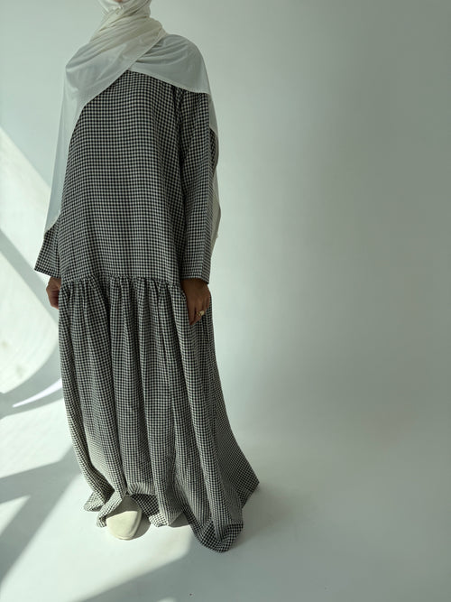 Black checkered ruched dress