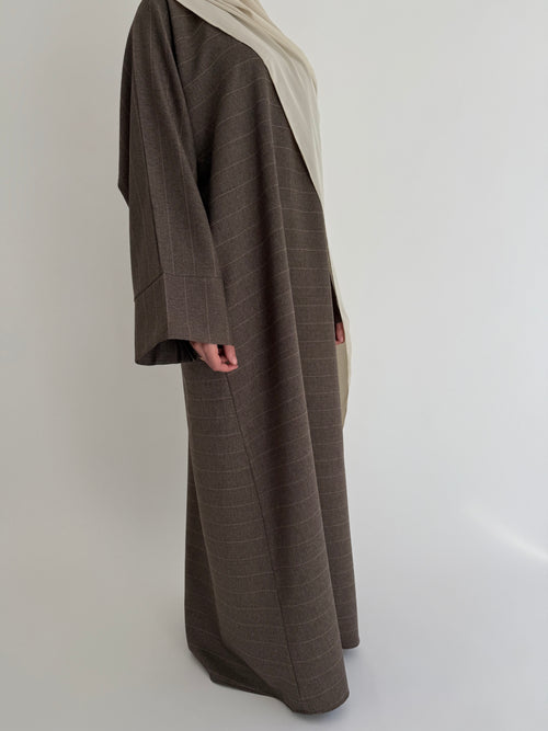 Oak Herringbone abayah