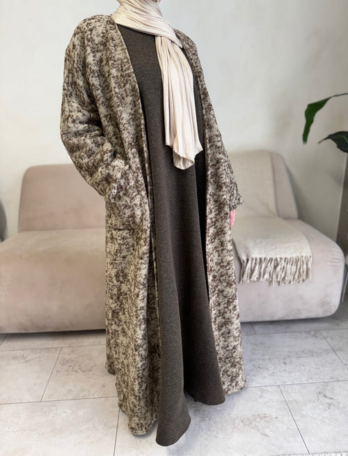 Beige-Truffle Wool abayah
