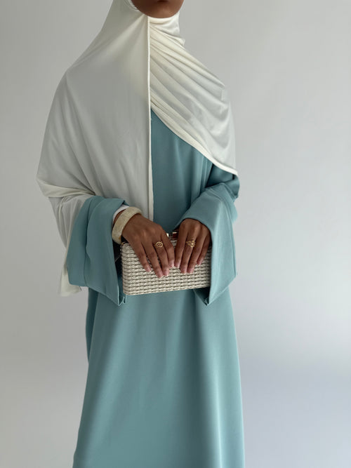 Spring basics: Turquoise