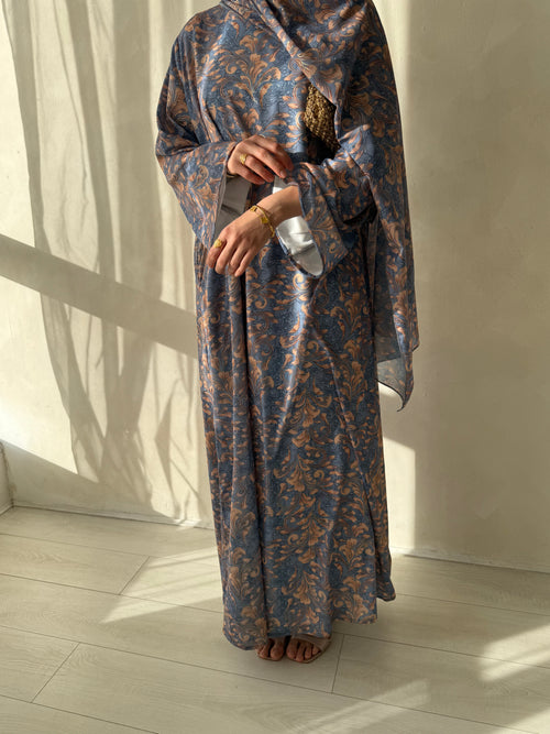 Antique Blue Blossom Set