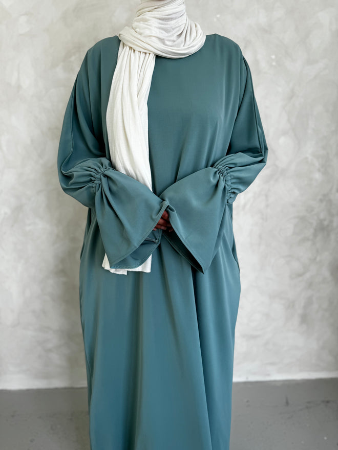 Turquoise Truffle Abayah
