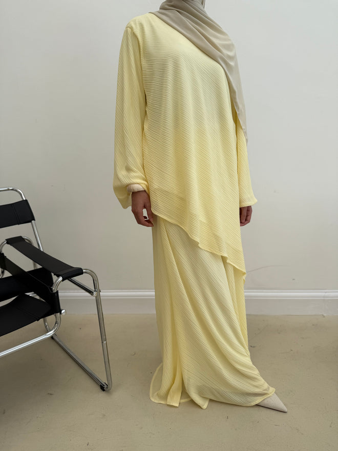 Asymmetrical skirt set: Butter yellow