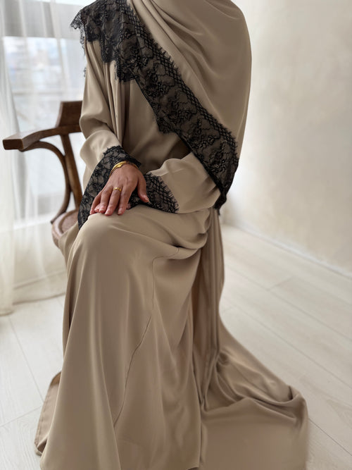 Rayaan Lace Abayah Set (3-piece Set)