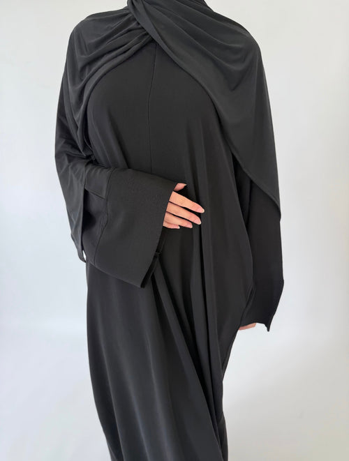 Soft Black Zip abayah