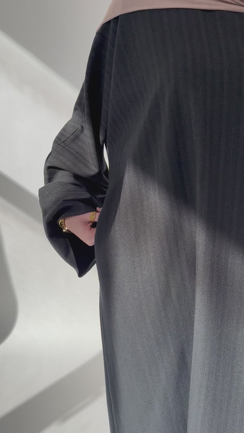 Moss pinstripe 2.0 abayah (Large)